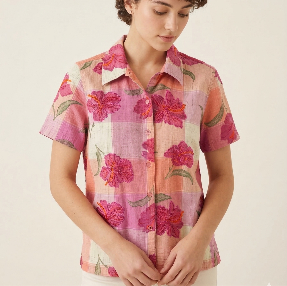 Dressbarn Blouse Pink Patchwork Floral Embroidered Button Up Short Sleeve M